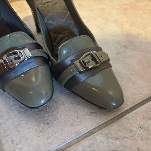 Gucci Pointed Toe Patent Leather Heels army green pumps logo buckle shoes y2k - Picture 2 of 10